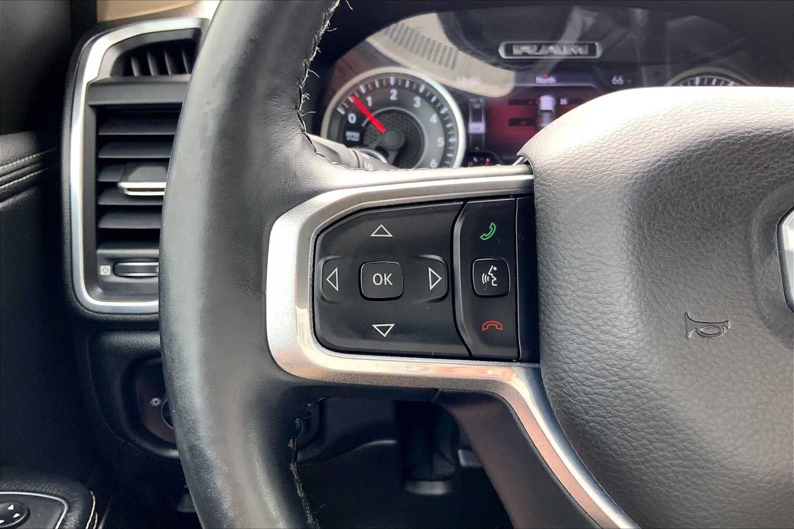 Used 2019 RAM 1500 Laramie AWD/4WD image 22