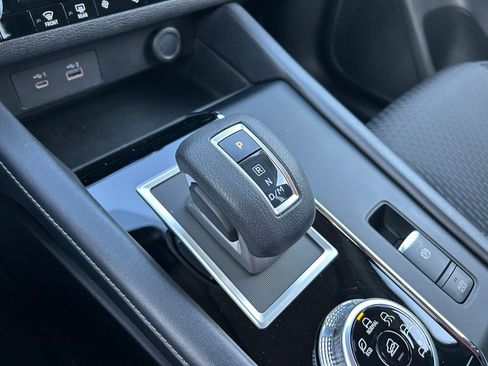 Used 2022 Mitsubishi Outlander ES image 26