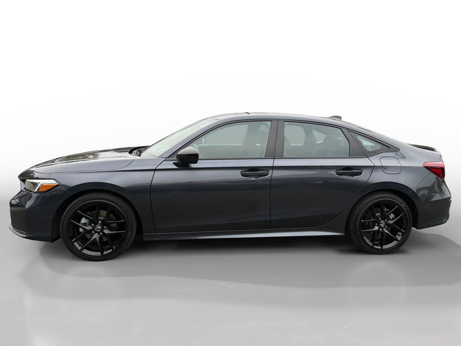 Used 2025 Honda Civic Sport image 2