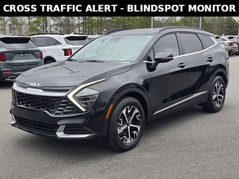 Used 2025 Kia Sportage EX w/ Premium Package image 3