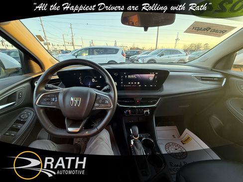 Used 2024 Buick Encore GX Sport Touring image 15