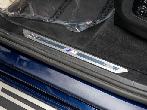 Used 2023 BMW X7 xDrive40i w/ Executive Package image 33