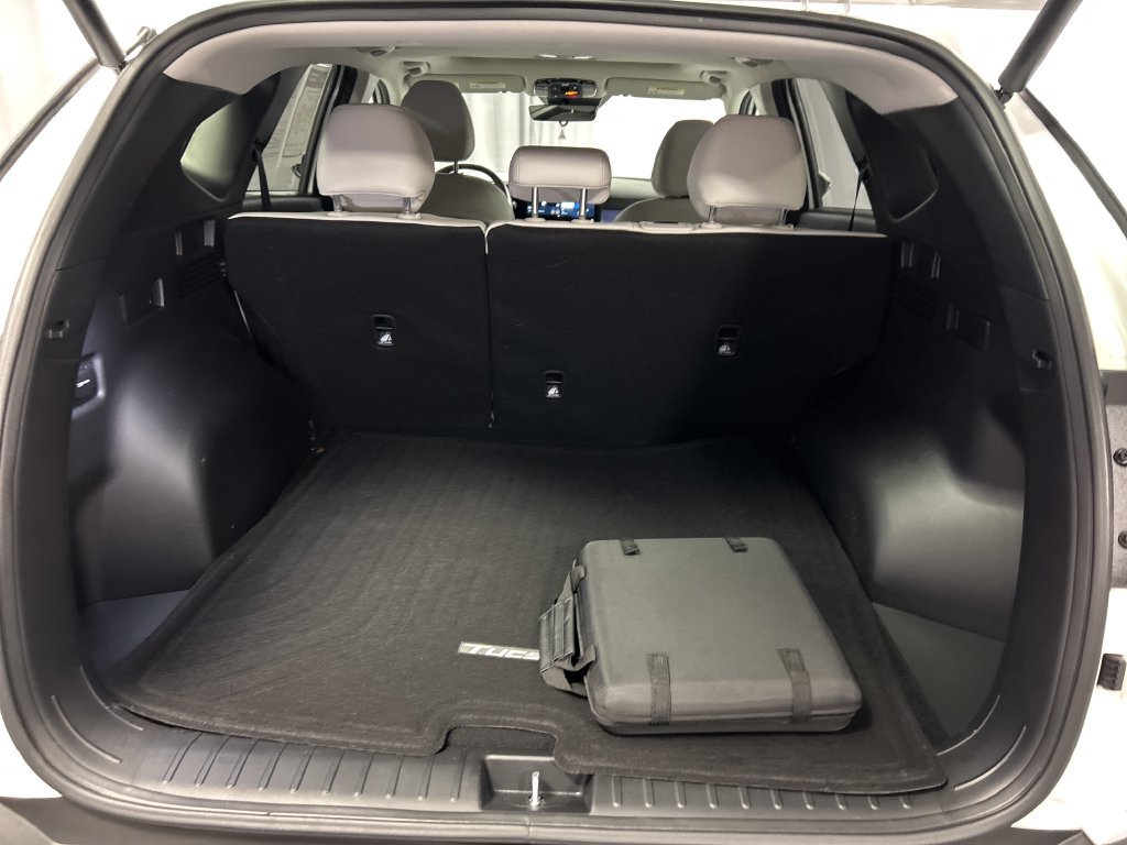 Used 2026 Hyundai Tucson SEL FWD image 23