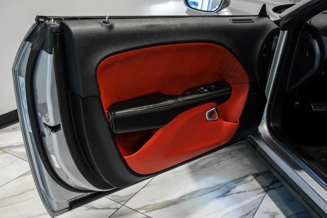 Used 2015 Dodge Challenger R/T Plus RWD image 35