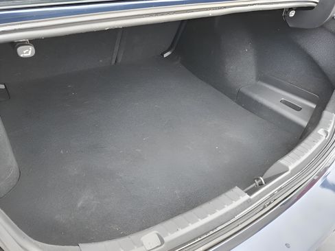 Used 2019 MAZDA MAZDA3 Sedan w/ Preferred Package image 27