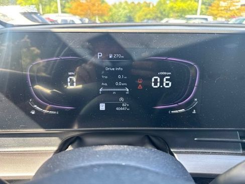 Certified 2023 Kia Sportage EX FWD image 11