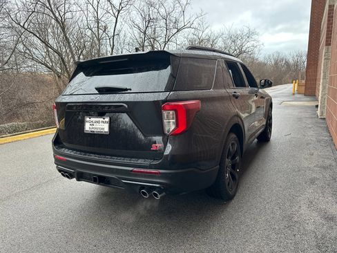 Used 2023 Ford Explorer ST w/ Equipment Group 401A image 8