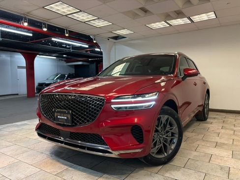 Used 2023 Genesis GV70 2.5T w/ Advanced Package image 5