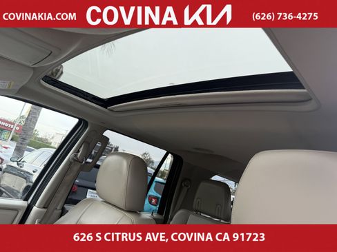 Used 2012 Ford Expedition Limited image 17