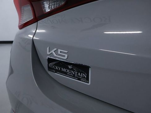 Used 2023 Kia K5 GT-Line image 10