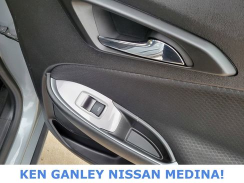 Used 2024 Chevrolet Malibu LT image 48