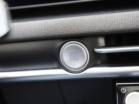 New 2026 Hyundai Tucson Limited image 23