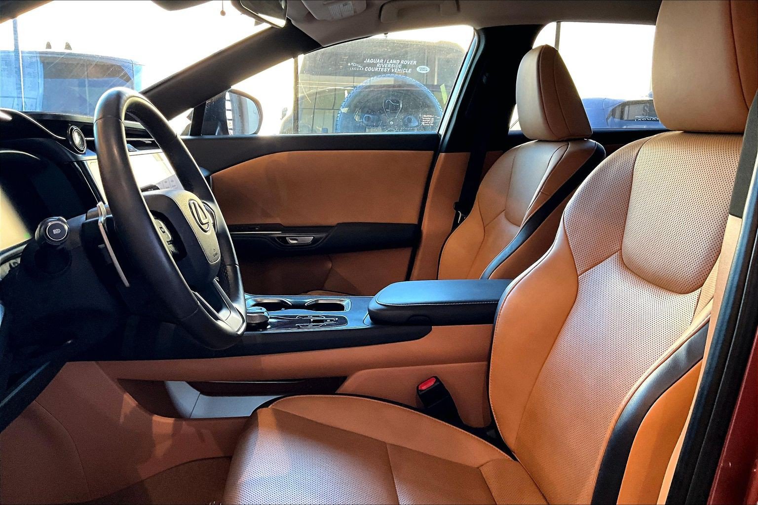 Used 2024 Lexus RZ 300e Premium FWD image 2