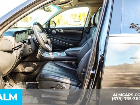 Used 2025 Genesis GV80 2.5T Advanced image 15