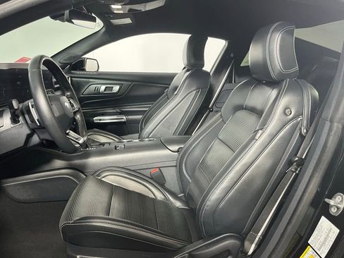 Used 2024 Ford Mustang GT Premium image 21