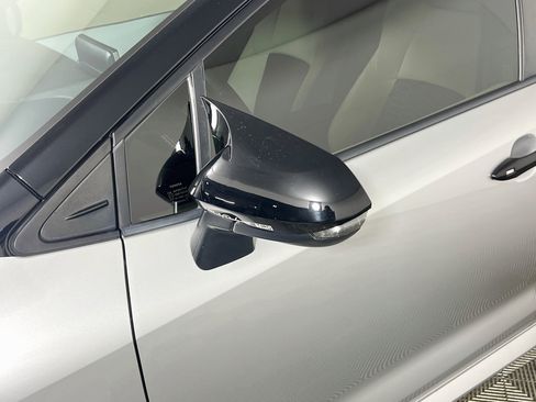Used 2021 Toyota Corolla SE FWD image 13