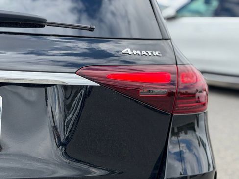 New 2026 Mercedes-Benz GLE 580 4MATIC image 12