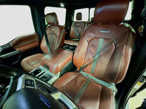 Used 2020 Ford F150 Platinum w/ Technology Package image 22