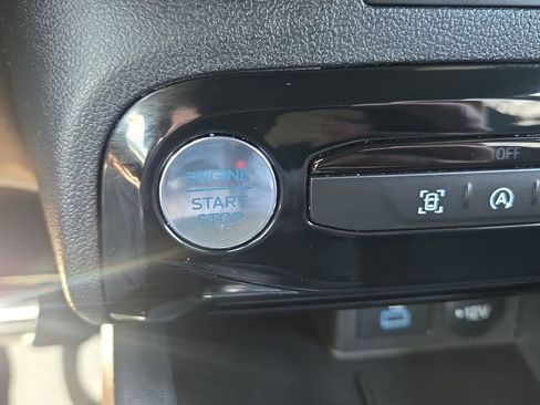 Certified 2023 Ford Escape ST-Line w/ Tech Pack #1 image 22