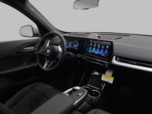 New 2026 BMW X1 xDrive28i AWD/4WD image 18
