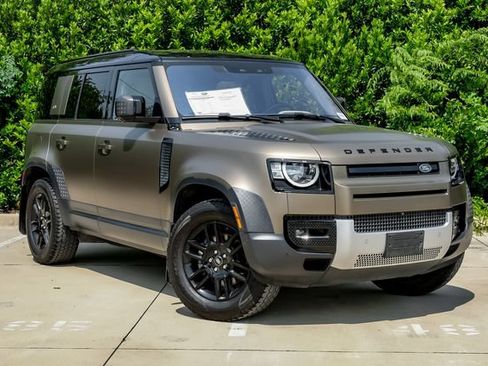 Used 2021 Land Rover Defender 110 S AWD/4WD image 6