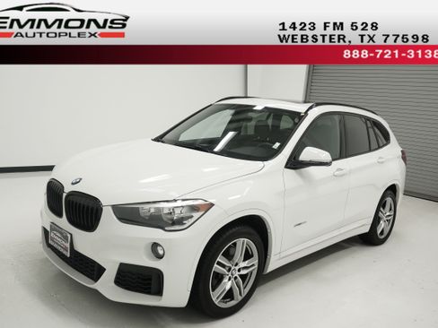Used 2018 BMW X1 sDrive28i FWD image 1