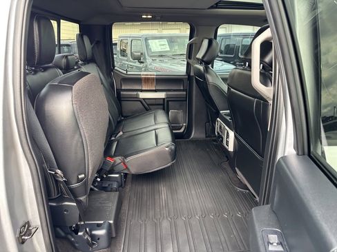 Used 2020 Ford F150 Lariat w/ Equipment Group 502A Luxury AWD/4WD image 20