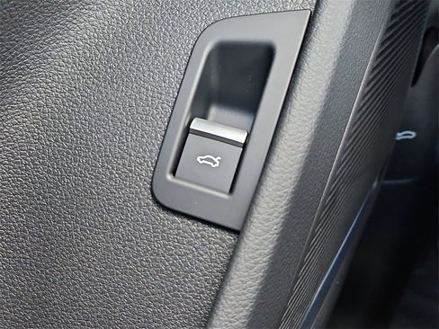 New 2025 Audi Q7 3.0T Premium Plus image 16