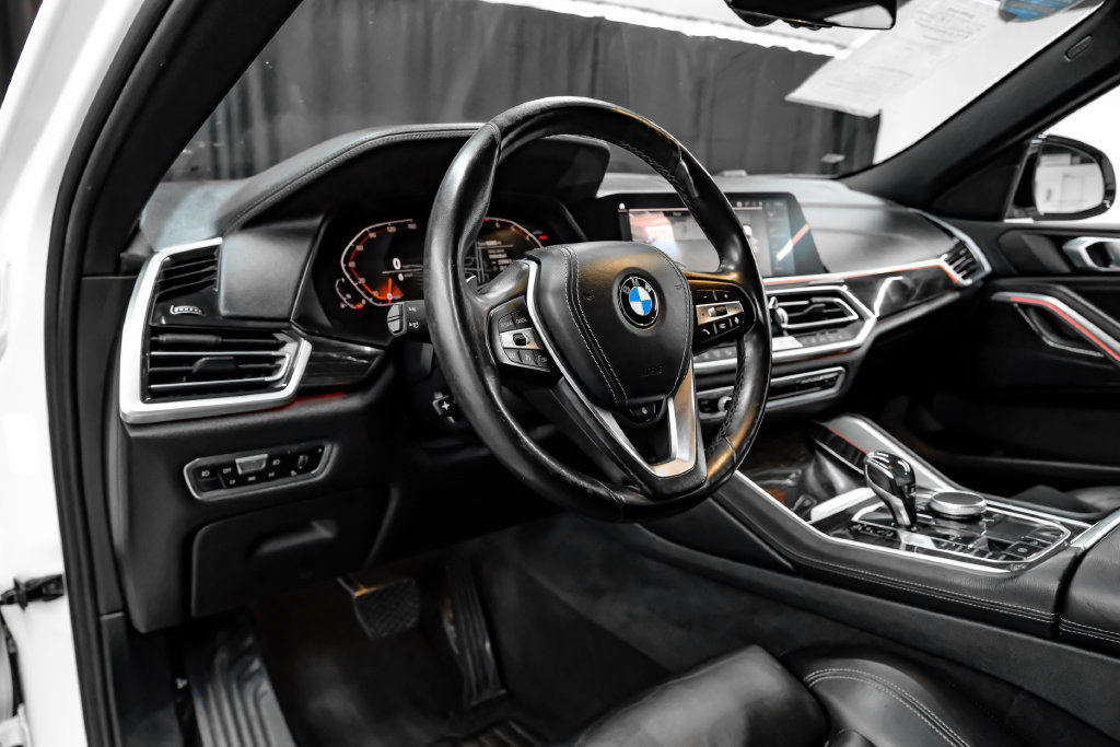 Used 2020 BMW X6 xDrive40i w/ Convenience Package AWD/4WD image 3