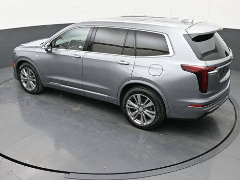 Used 2023 Cadillac XT6 Premium Luxury FWD image 41