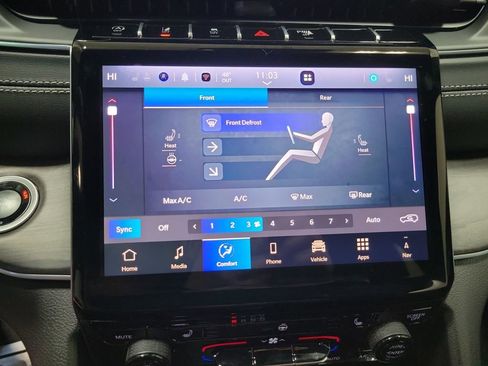 New 2025 Jeep Grand Cherokee L Limited w/ Black Appearance Package image 20