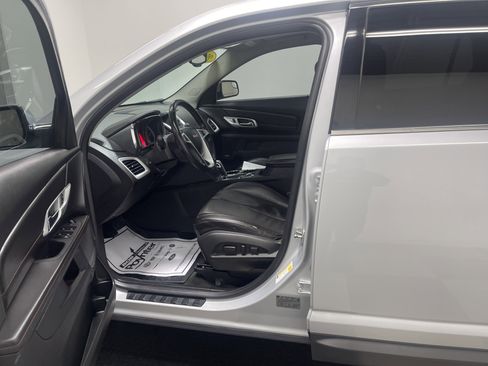 Used 2013 GMC Terrain SLT w/ LPO, Chrome Package FWD image 9