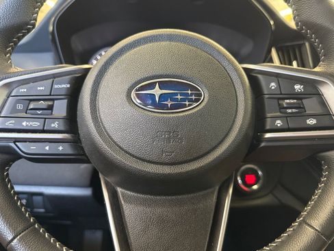 Used 2025 Subaru Outback Premium AWD/4WD image 24