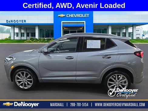 Used 2024 Buick Encore GX Avenir w/ Avenir Technology Package image 8