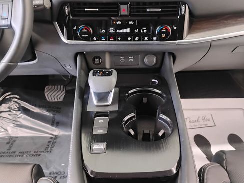 Used 2024 Nissan Rogue Platinum w/ Platinum Premium Package FWD image 76