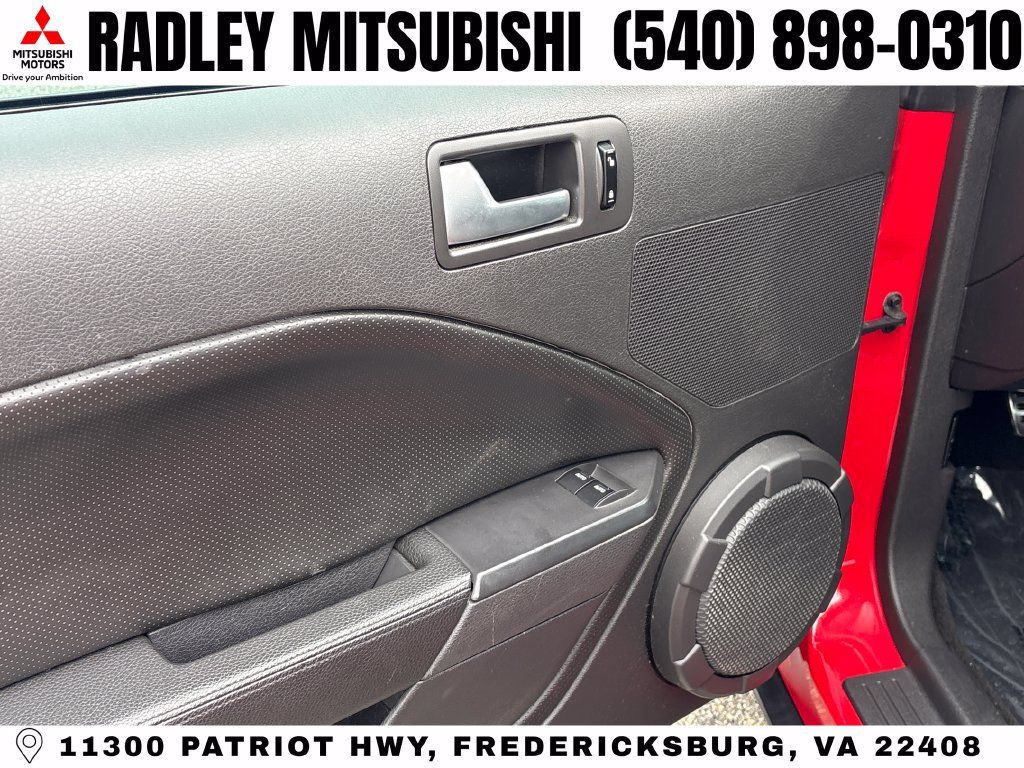 Used 2007 Ford Mustang Shelby GT500 RWD image 5