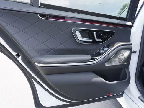 New 2026 Mercedes-Benz S 580 4MATIC Sedan image 33
