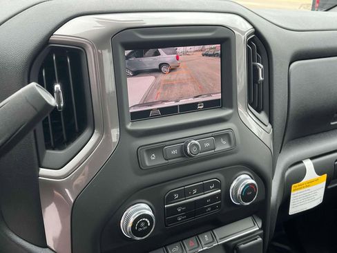 New 2025 GMC Sierra 3500 Pro w/ Convenience Package image 24