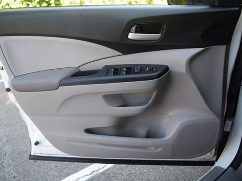 Used 2014 Honda CR-V LX image 18