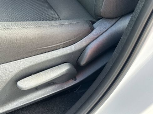 Certified 2025 Toyota RAV4 LE FWD image 14