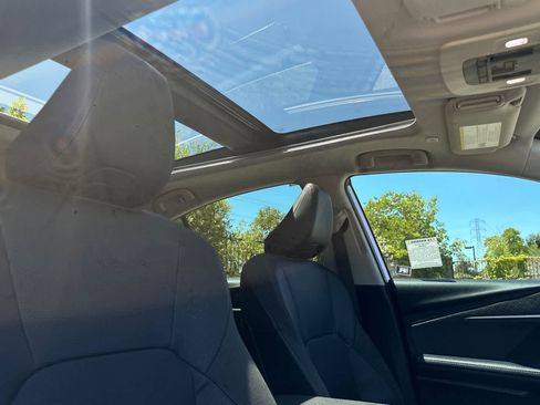 Used 2025 Toyota Camry XLE w/ Premium Package AWD/4WD image 17