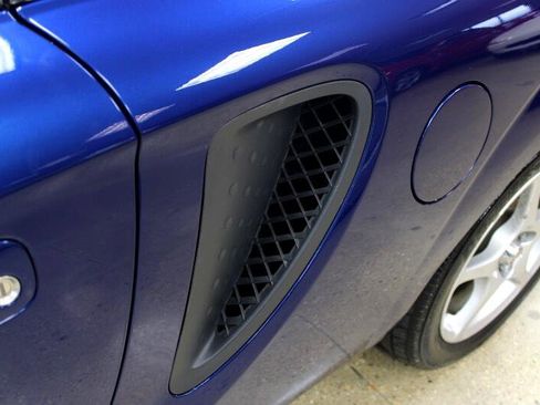 Used 2001 Toyota MR2 image 27