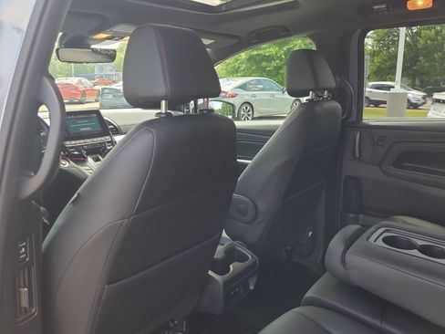 Certified 2023 Honda Odyssey Sport image 12
