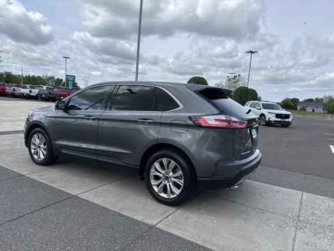 Used 2024 Ford Edge Titanium AWD/4WD image 8