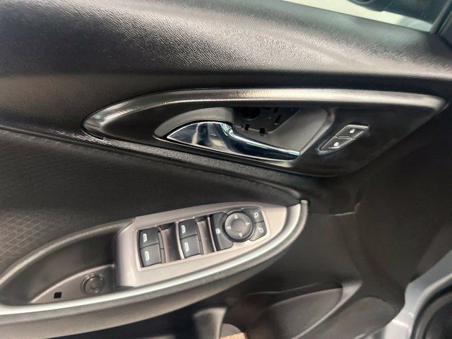 Used 2023 Chevrolet Malibu LT FWD image 24