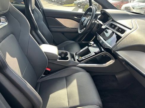 Used 2023 Jaguar I-PACE HSE image 18