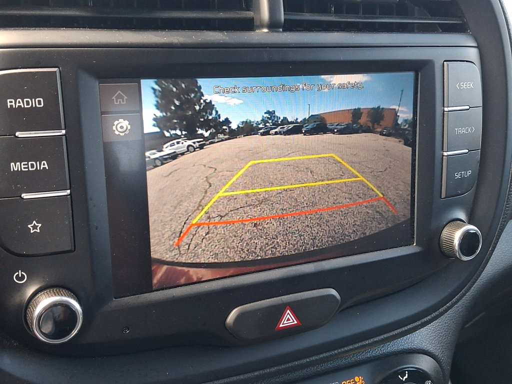 Used 2024 Kia Soul LX w/ LX Technology Package FWD image 28
