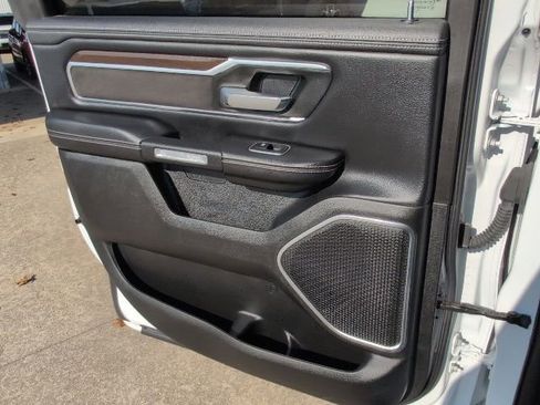 Used 2022 RAM 1500 Laramie image 9