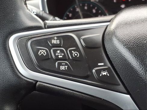 Used 2023 Chevrolet Equinox LT image 24