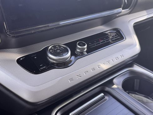 New 2026 Ford Expedition Max Active image 17